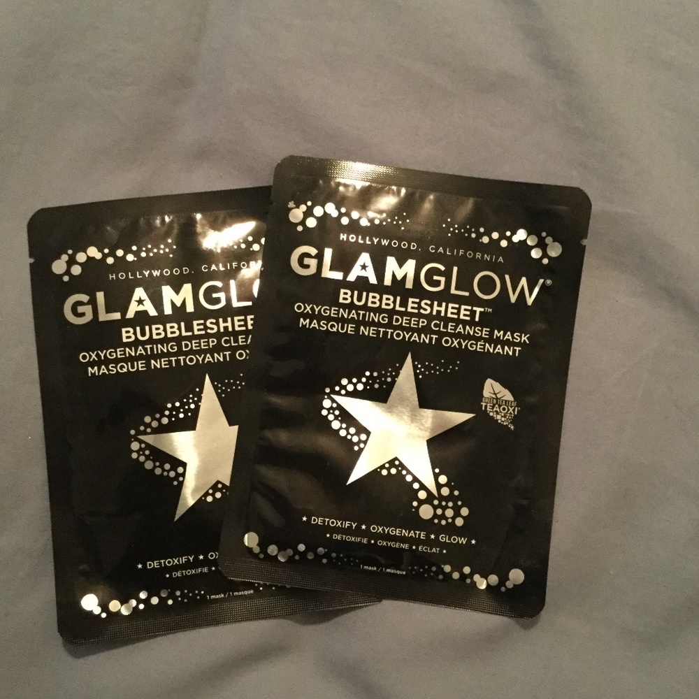 Glam glow Bubblesheet cleanse mask